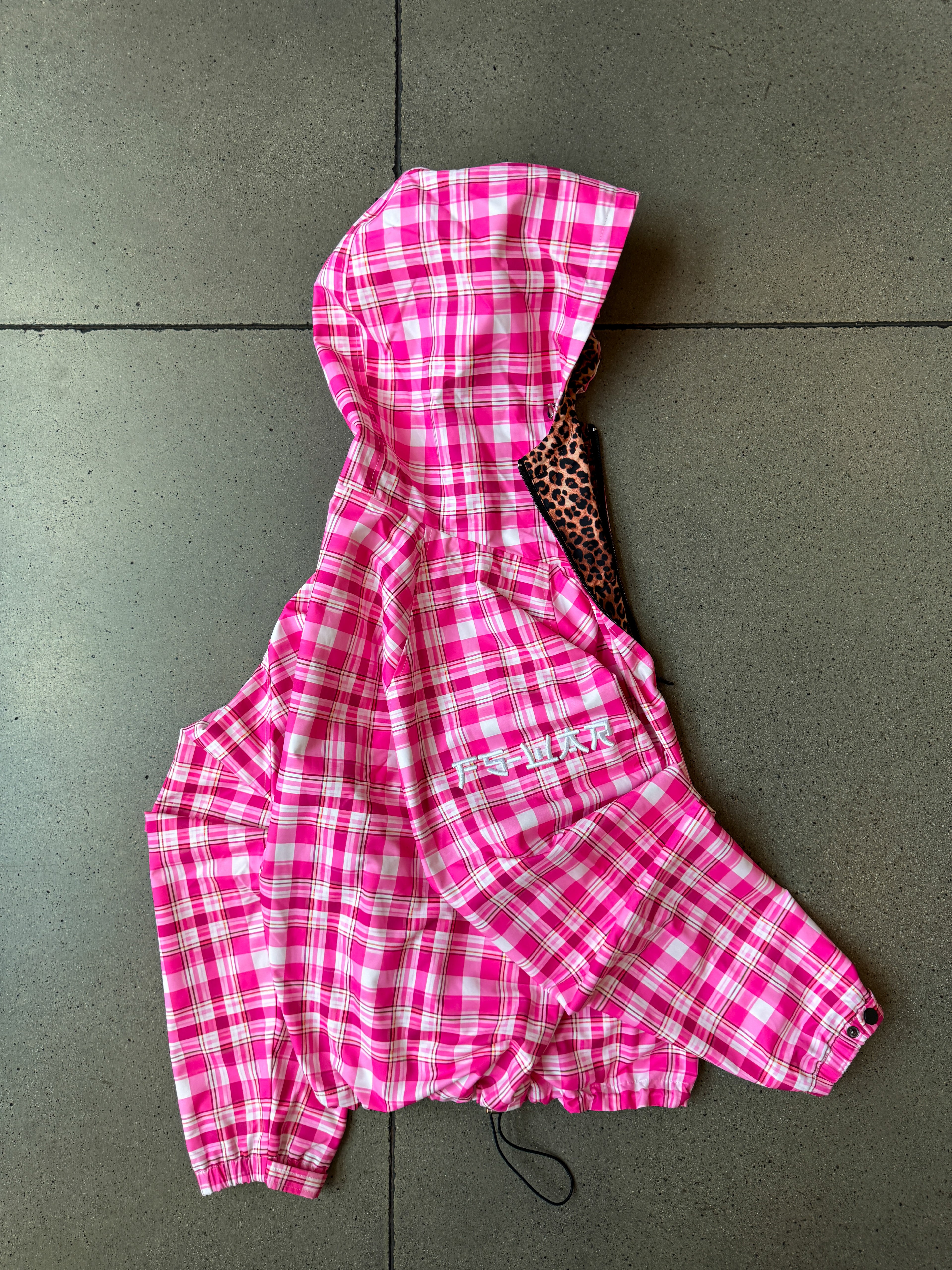 “OLDNEWS” Reversible Raincoat ( PINK )