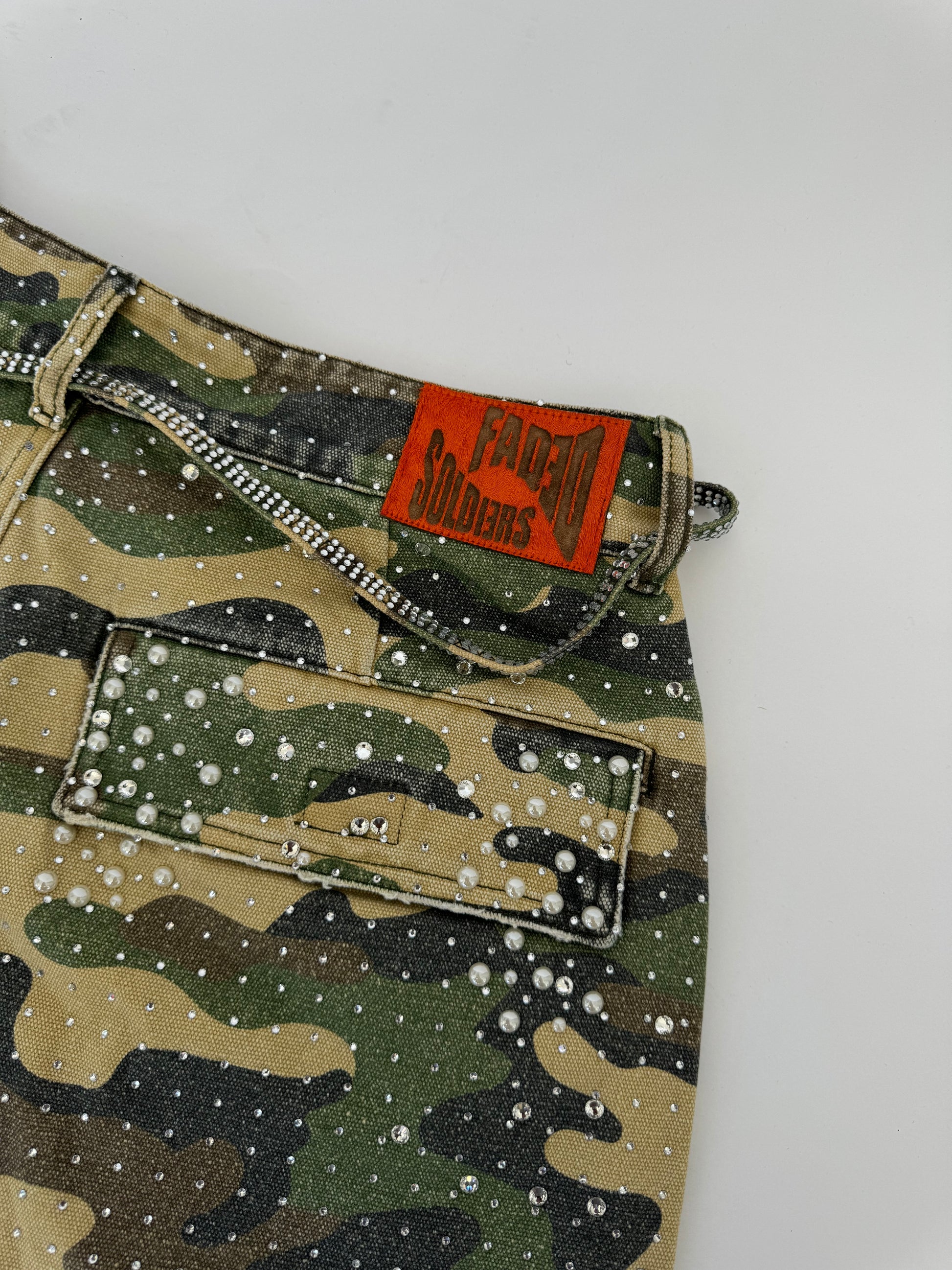 “ARMY FROST” Cargo Shorts